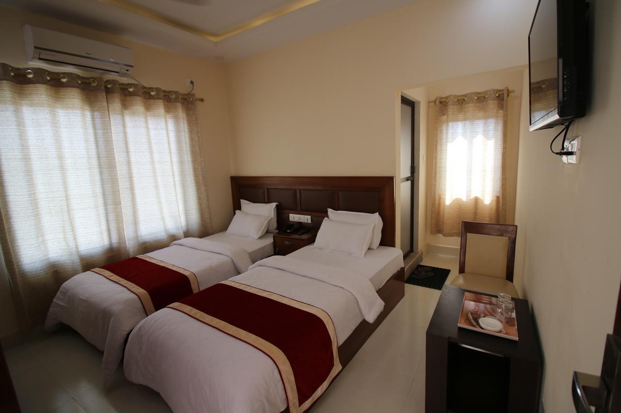 Hotel Suramma Rummindei Luaran gambar